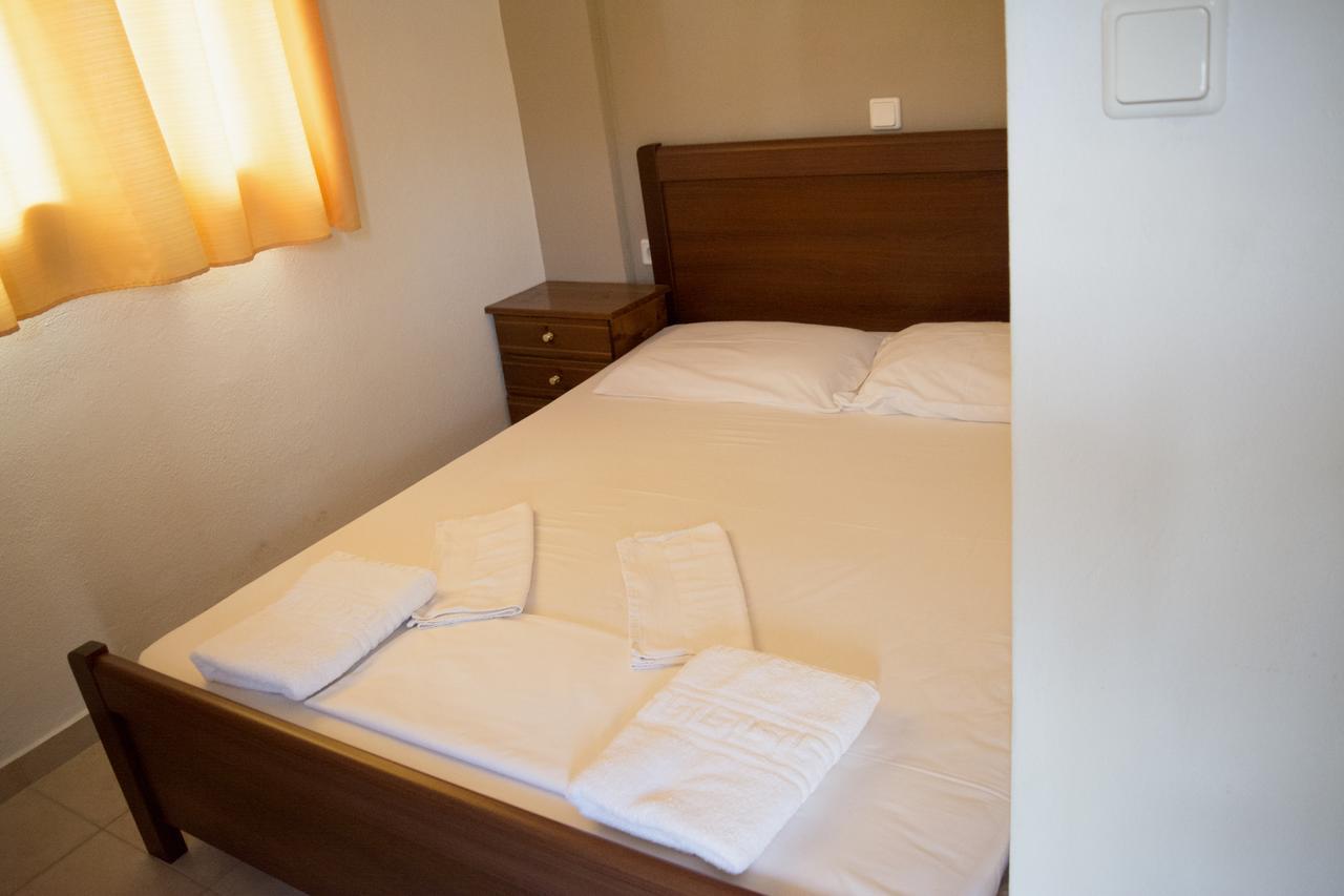 Hotel Paralia Nea Karvali Dış mekan fotoğraf