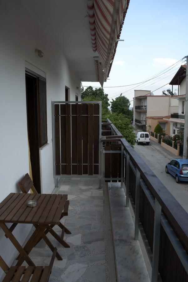 Hotel Paralia Nea Karvali Dış mekan fotoğraf